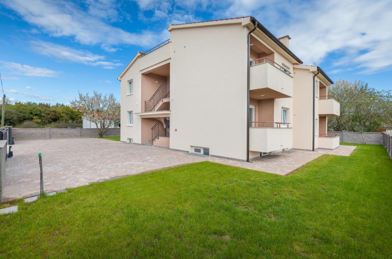 Apartman Knezevic A Fažana Εξωτερικό φωτογραφία